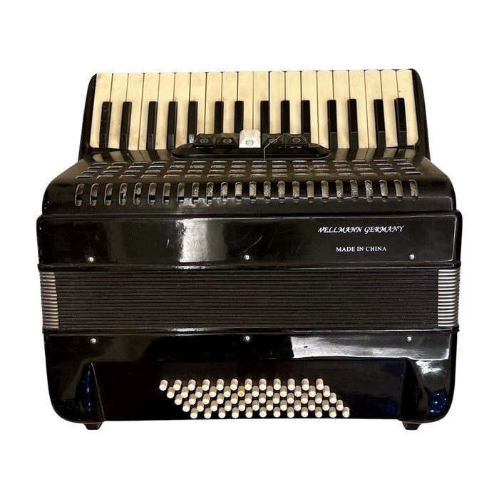 Wellmann Piano Accordion — Black, 120 Bass (Used) — Bob Music Store